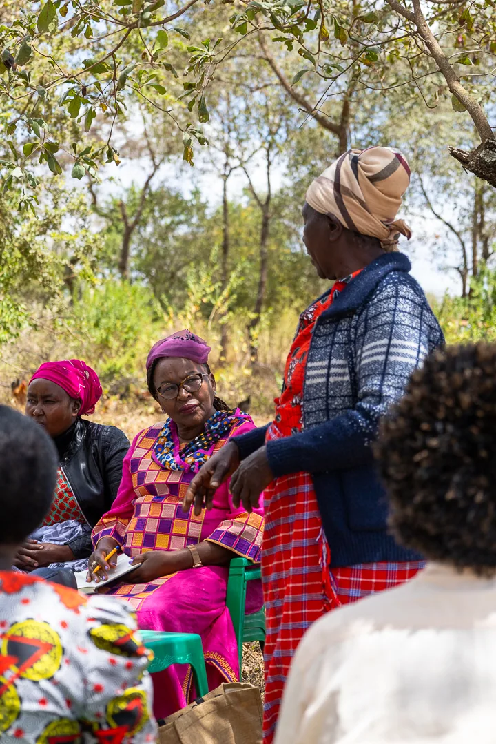 Hon. Nancy Kavinya Kioko listening to a resident during a conversation